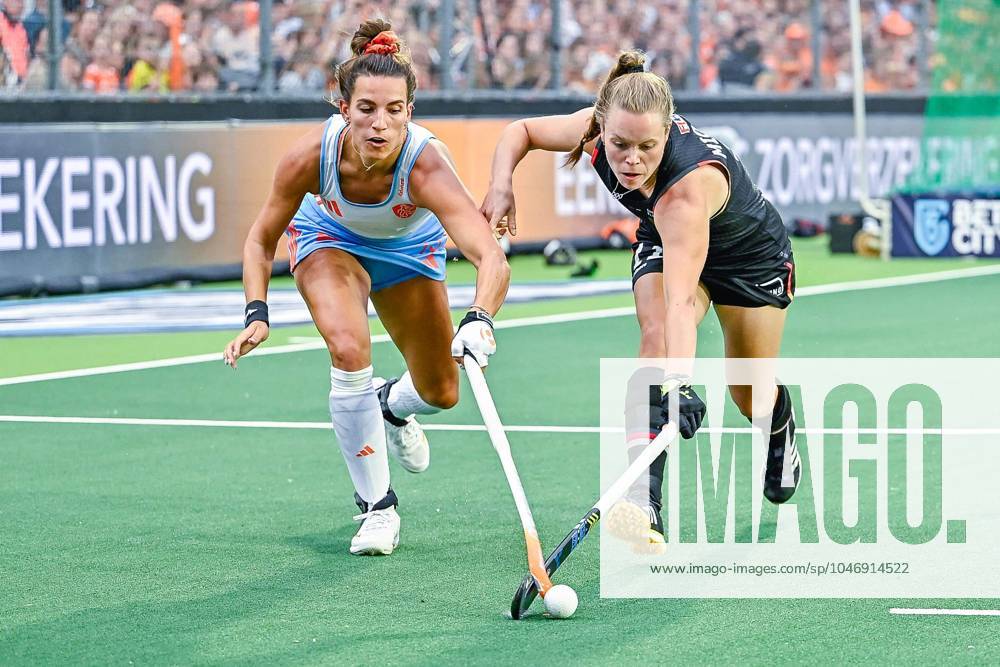 KW26 AMSTELVEEN, 29-06-2024, Wagener Stadion, FIH Hockey Pro League Women 2023-2024. Frederique Matla and Lena Micheel during the game Netherlands - Germany (women, 2nd match). Netherlands - Germany (women, 2nd match) x25630207x