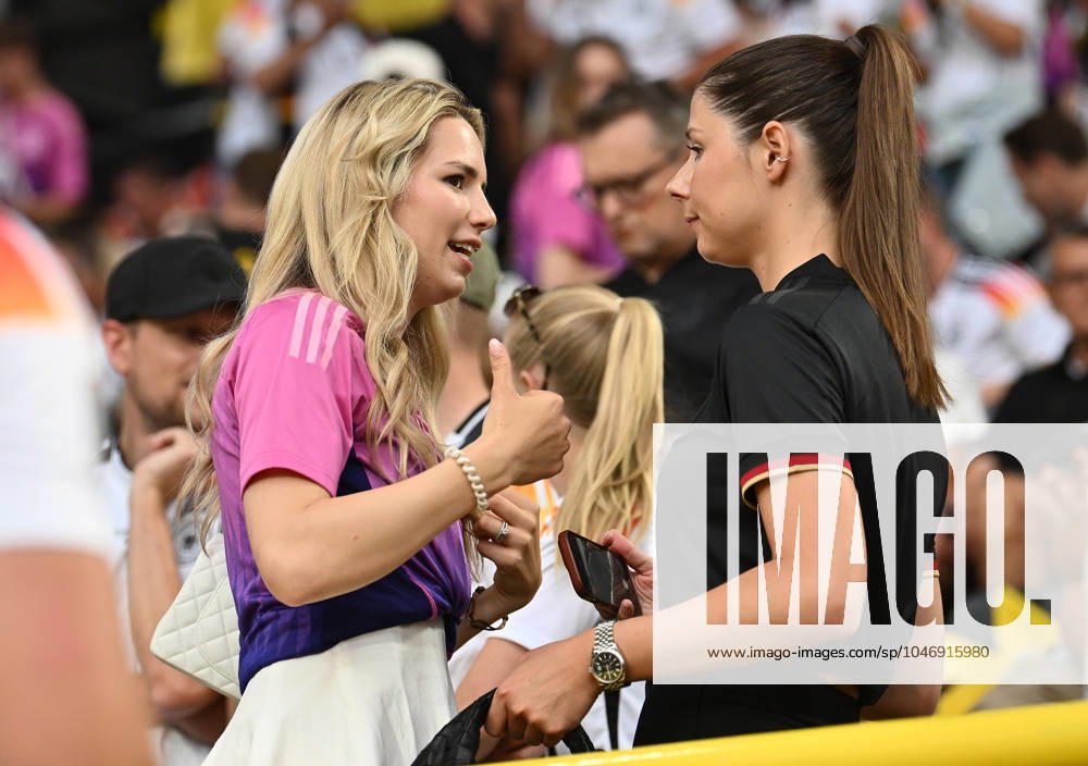 Football EM 2024 round of 16, Germany Denmark,, f l Anika Bissel, the wife of goalkeeper Manuel Neuer, Lina Kimmich , the wife of Joshua Kimmich Dortmund