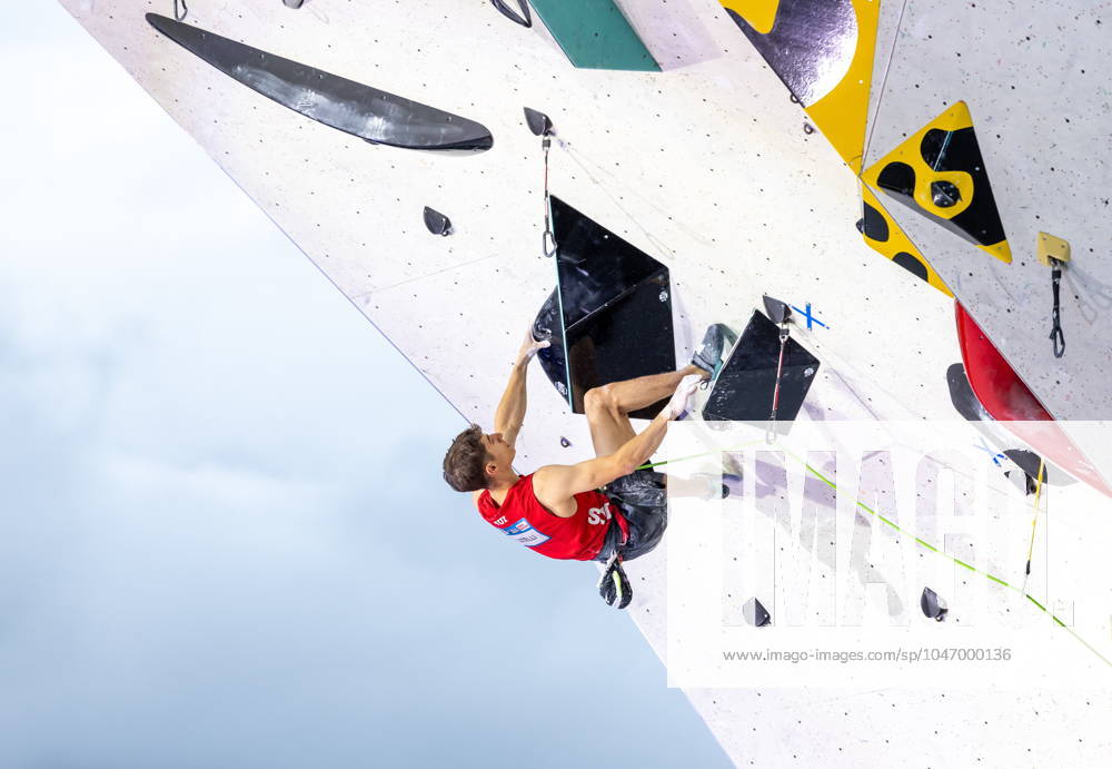 Innsbruck, AUT, IFSC, Climbing World Cup Innsbruck 2024, Men, Lead Climbing, Final, in the picture Jonas Utelli SUI Jonas Utelli of Switzerland during the final of men Lead competition IFSC Climbing World Cup in Innsbruck, Austria on 2024 06 30 Expa Innsbruck EP_gro