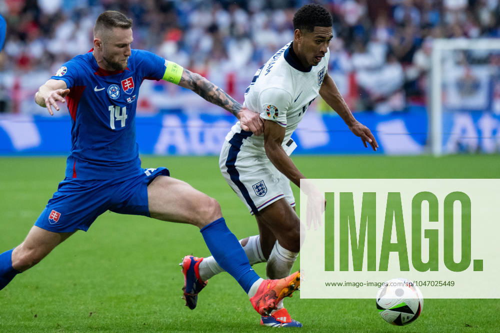 Milan Skriniar, Jude Bellingham during the UEFA EURO, EM, Europameisterschaft,Fussball 2024 round of 16 match between England and Slovakia at Arena AufSchalke on June 30, 2024 in Gelsenkirchen, G England v Slovakia: Round of 16 - UEFA EURO 2024