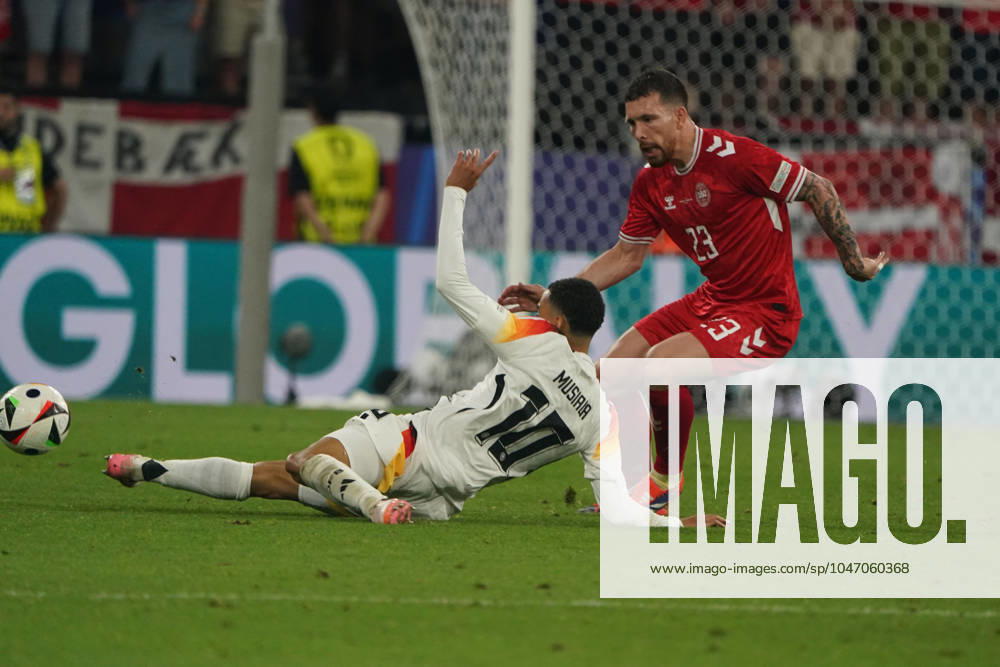 National team, Football, UEFA Euro2024, Euro 2024, Dortmund, Germany Denmark Jamal Musiala, Germany, Pierre Emile Hojbjerg Denmark