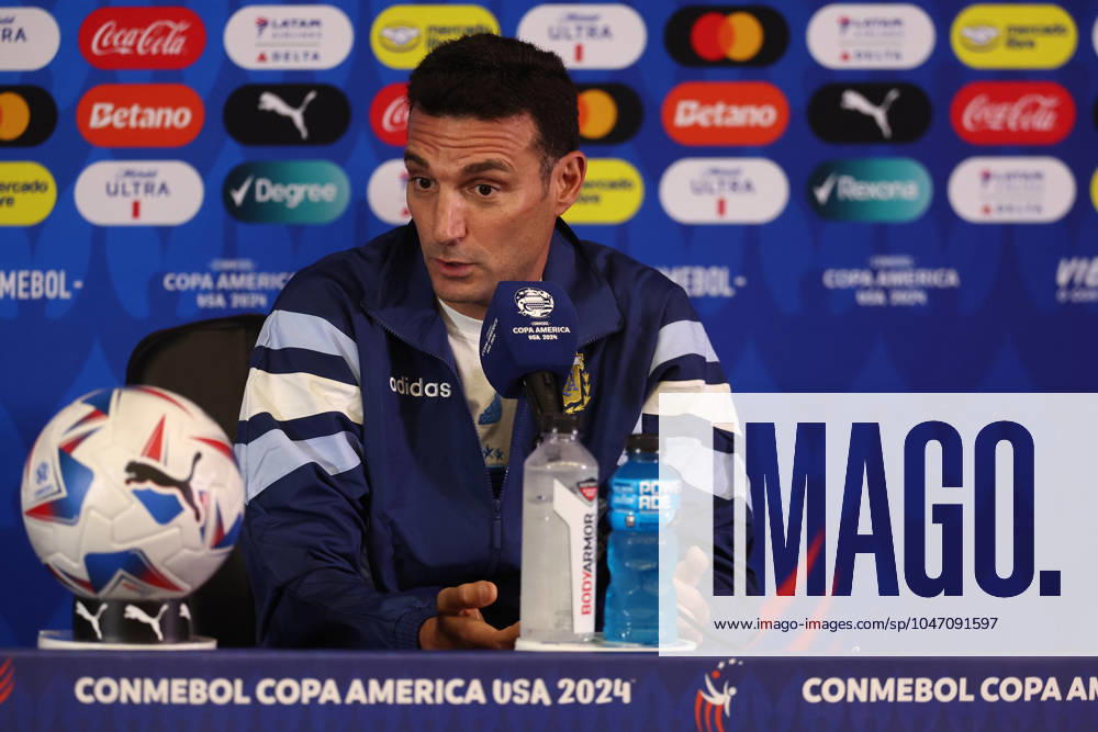 Argentina s coach, Lionel Scaloni, during a press conference prior to the match against Ecuador for the quarterfinals of the Copa Amà rica USA 2024, at NRG Stadium in Houston, TX, on July 3, 2024 HOUSTON UNITED STATES