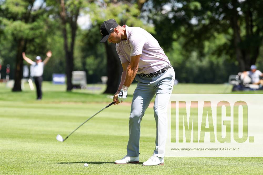 Martin Kaymer GER on the fairway, BMW International Open 2024, Golf, DP World Tour, Men, Round 2, 05 07 2024 Eichenried Bayern Germany