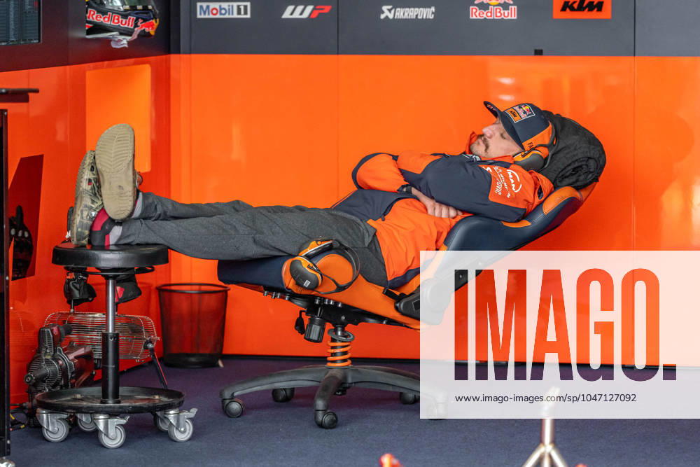 Hohenstein, Germany 05 07 July 2024 MotoGP Sachsenring Germany 2024 In the picture Brad Binder RSA relaxed in the pits