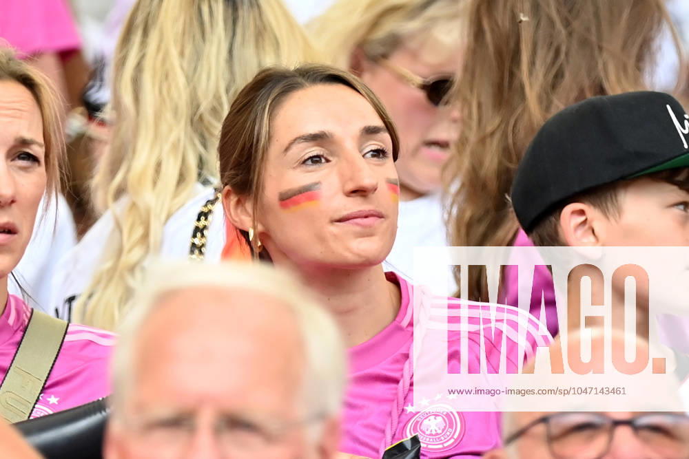 Football EM 2024 1 4 Final, Germany Spain, v l Lena Wurzenberger, the girlfriend of national coach Julian Nagelsmann Stuttgart