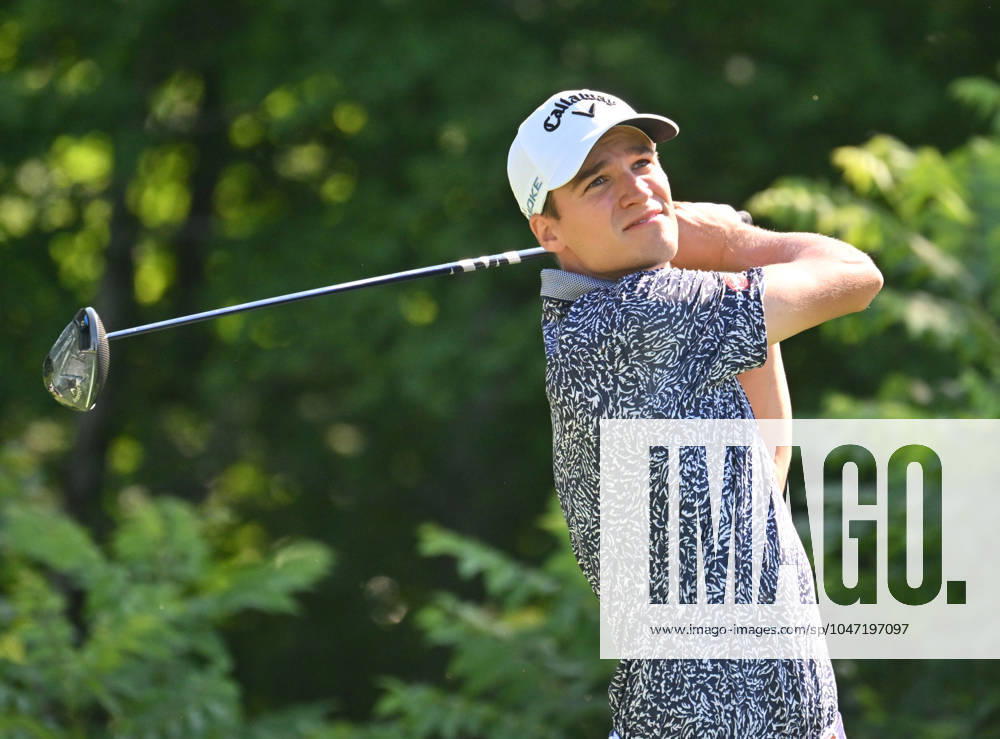 SILVIS, IL - JULY 06: Golfer Adrien Dumont de Chassart tees off on the 2 hole during the third round of the John Deere Golf PGA, Golf Herren Classic on July 06, 2024, at TPC Deere Run in Silvis IL. (Photo by Keith Gillett Icon Sportswire) GOLF: JUL 06 PGA John Deere Classic Icon24070625