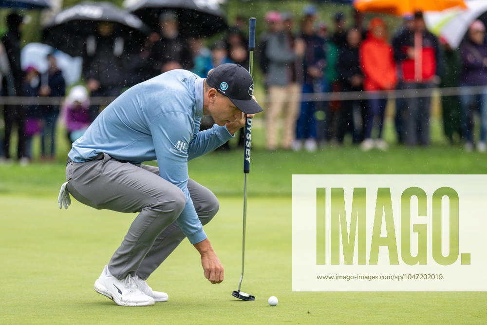 Matti Schimd on the green, preparing to putt, BMW International Open 2024, Golf, 07 07 2024 Munich Bavaria Germany