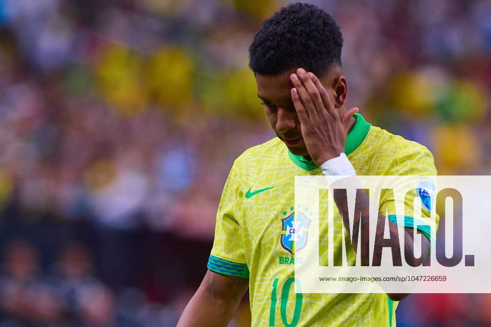 Copa America USA 2024 Uruguay (4p) 0-0 (2p) Brazil - Quarter-final Rodrygo of Brazil during the CONMEBOL Copa America 2024 Quarter-final match between Uruguay and Brazil, at Allegiant Stadium, on July 06, 2024 in Las Vegas, Nevada, United States. LAS VEGAS NEVADA UNITED STATES
