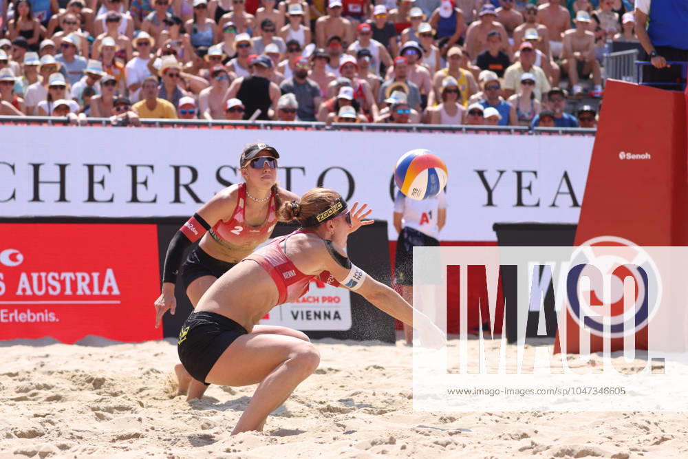 BEACHVOLLEYBALL - Beach Pro Vienna VIENNA,AUSTRIA,12.JUL.24 - Beach volleyball, Beachvolleyball - A1 Beach Pro Vienna. Image shows Ronja Klinger and Dorina Klinger (AUT). GEPAxpictures xMathiasxMandl