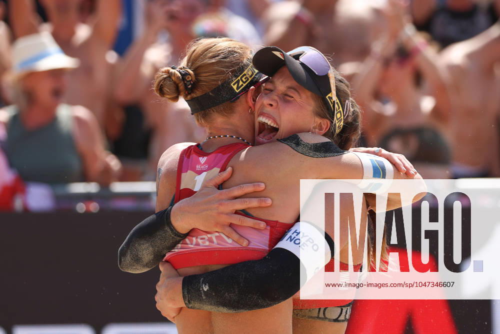 BEACHVOLLEYBALL - Beach Pro Vienna VIENNA,AUSTRIA,12.JUL.24 - Beach volleyball, Beachvolleyball - A1 Beach Pro Vienna. Image shows Ronja Klinger and Dorina Klinger (AUT). GEPAxpictures xMathiasxMandl
