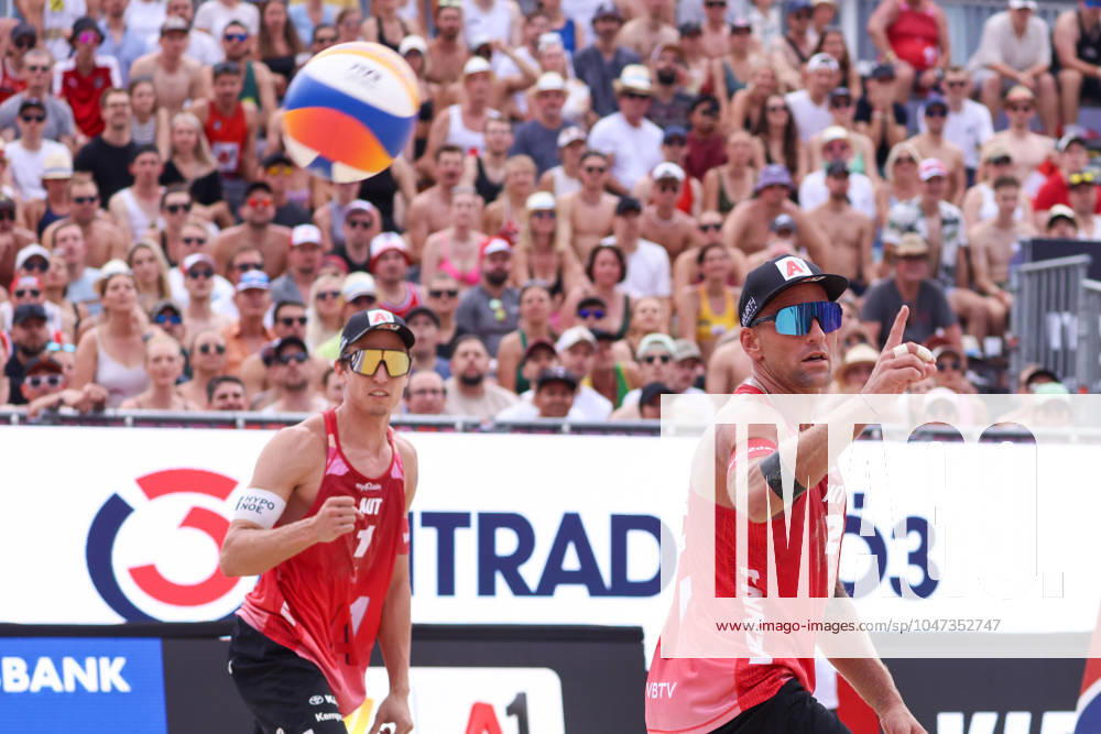 BEACHVOLLEYBALL - Beach Pro Vienna VIENNA,AUSTRIA,12.JUL.24 - Beach volleyball, Beachvolleyball - A1 Beach Pro Vienna. Image shows Julian Hoerl and Alexander Horst (AUT). GEPAxpictures xMathiasxMandl