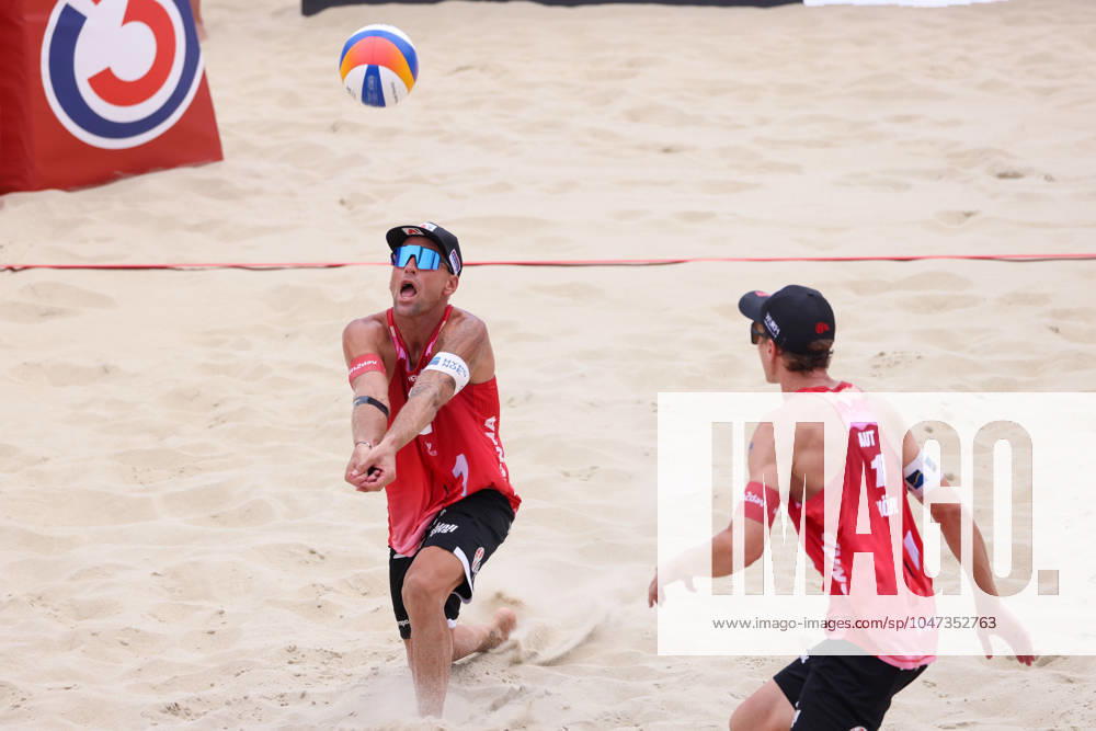 BEACHVOLLEYBALL - Beach Pro Vienna VIENNA,AUSTRIA,12.JUL.24 - Beach volleyball, Beachvolleyball - A1 Beach Pro Vienna. Image shows Alexander Horst and Julian Hoerl (AUT). GEPAxpictures xMathiasxMandl