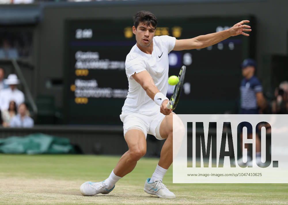 Carlos Alcaraz ESP Mens Singles, Gentlemen s Singles, Final, Final Tennis Wimbledon 2024 Grand Slam ITF ATP WTA AELTC London Great Britain 14 July 2024