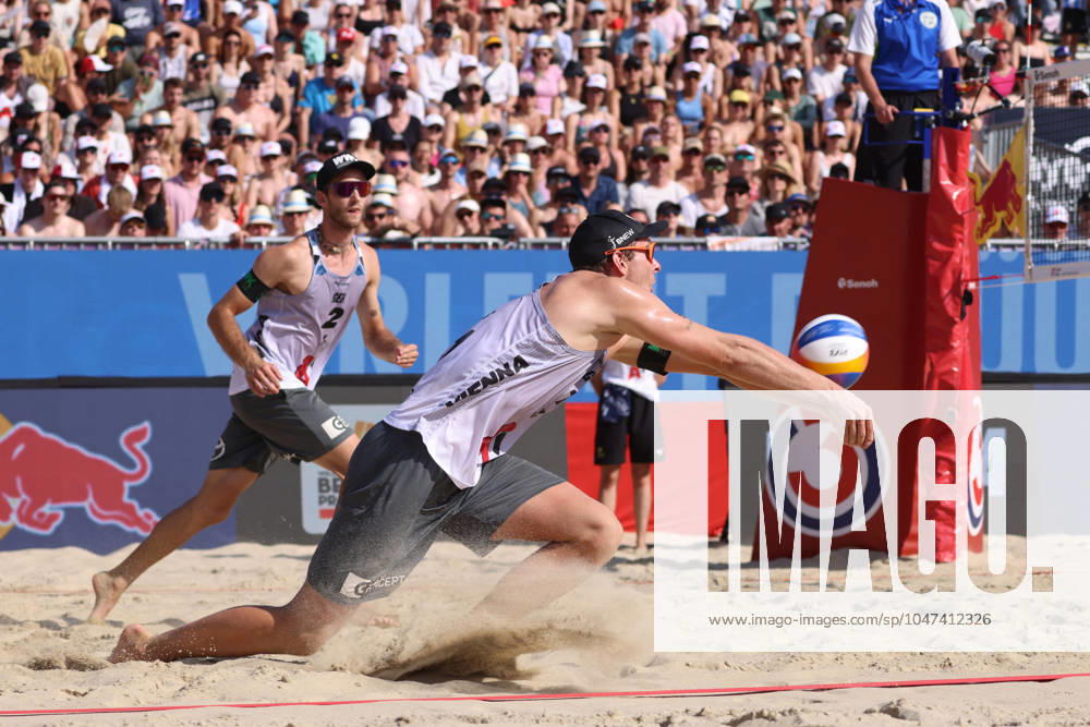 BEACHVOLLEYBALL - Beach Pro Vienna VIENNA,AUSTRIA,14.JUL.24 - Beach volleyball, Beachvolleyball - A1 Beach Pro Vienna. Image shows Clemens Wickler and Nils Ehlers (GER). GEPAxpictures xMathiasxMandl
