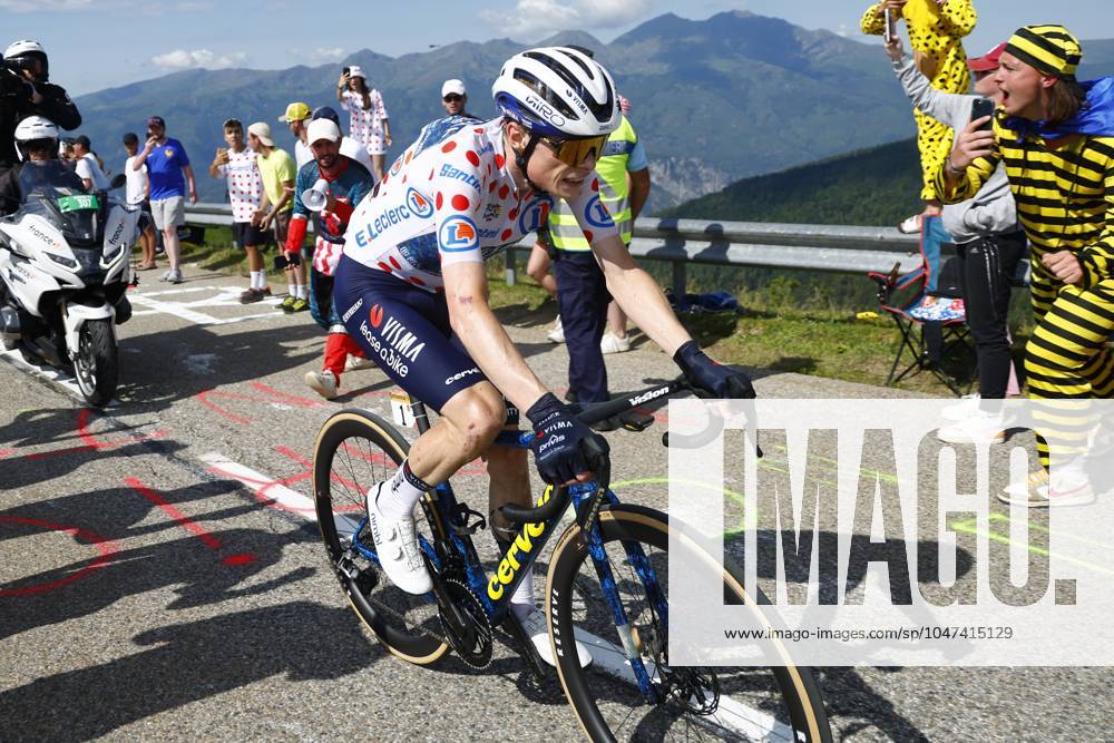 Tour de France 2024 - Stage 15 PLATEAU DE BEILLE, FRANCE - JULY 14 : Vingegaard Hansen Jonas (DEN) of Team Visma Lease a Bike during stage 15 of the 111th edition of the Tour de France 2024 cycling race, a stage of 198 kms with start in Loudenvielle and finish in Plateau de Beille on July 14, 2024 in Plateau de Beille, France, 14 07 2024 Plateau de Beille France