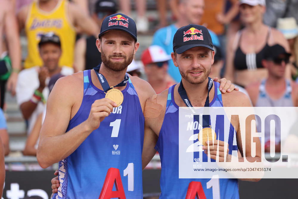 BEACHVOLLEYBALL - Beach Pro Vienna VIENNA,AUSTRIA,14.JUL.24 - Beach volleyball, Beachvolleyball - A1 Beach Pro Vienna. Image shows Anders Berntsen Mol and Christian Sandlie Sorum (NOR). Keywords: medal. GEPAxpictures xMathiasxMandl