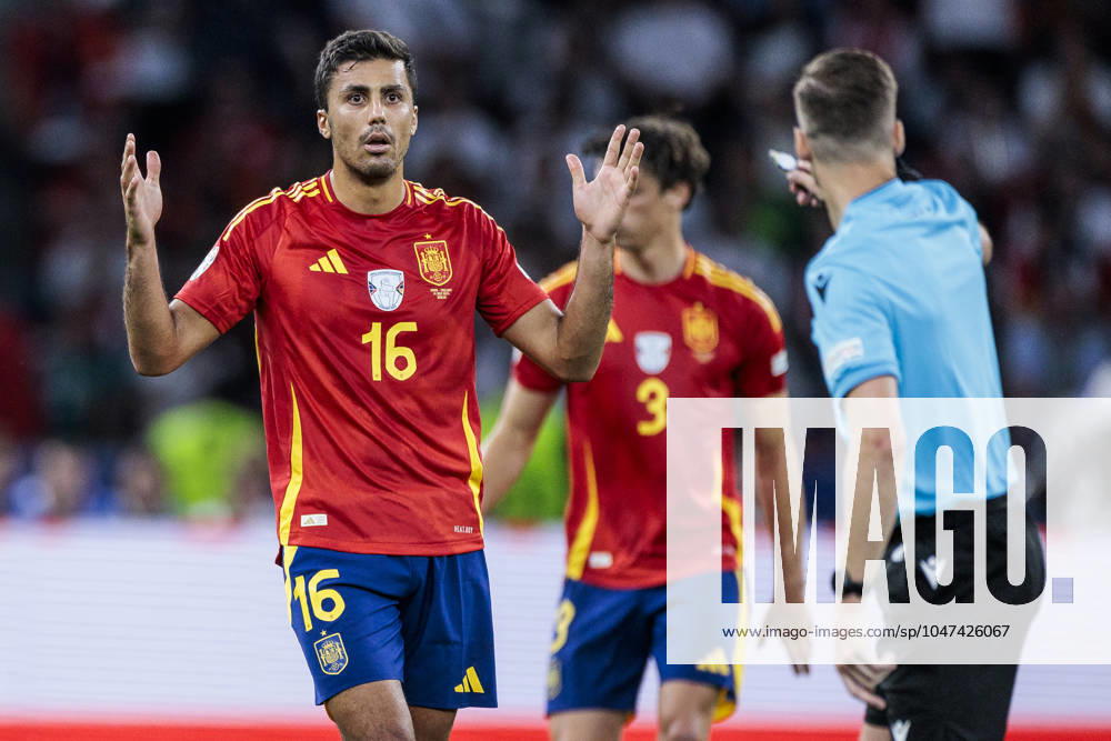 UEFA EURO 2024 Final Spain England 14 07 2024 Rodri Spain, 16 UEFA EURO 2024 Final Spain England Olympiastadion, Berlin on 14 07 2024