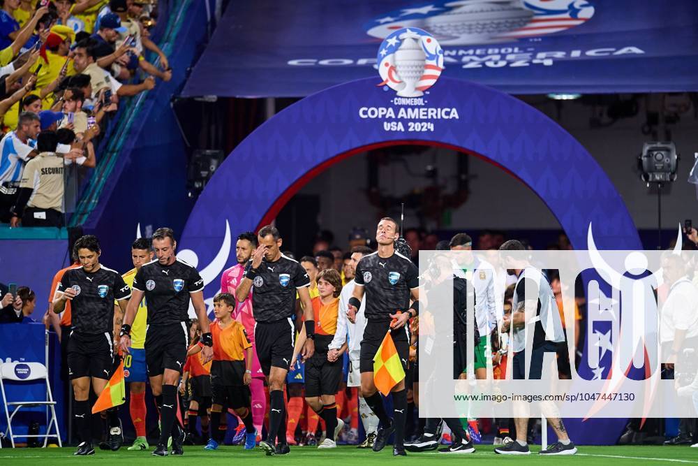 Copa America USA 2024 Argentina vs Colombia - Final Referee Raphael Claus of Brazil during Final match between Argentina and Colombia as part of CONMEBOL Copa America USA 2024 at Hard Rock Stadium on July 14, 2024 in Miami Gardens, Florida, United States. MIAMI GARDENS FLORIDA UNITED STATES