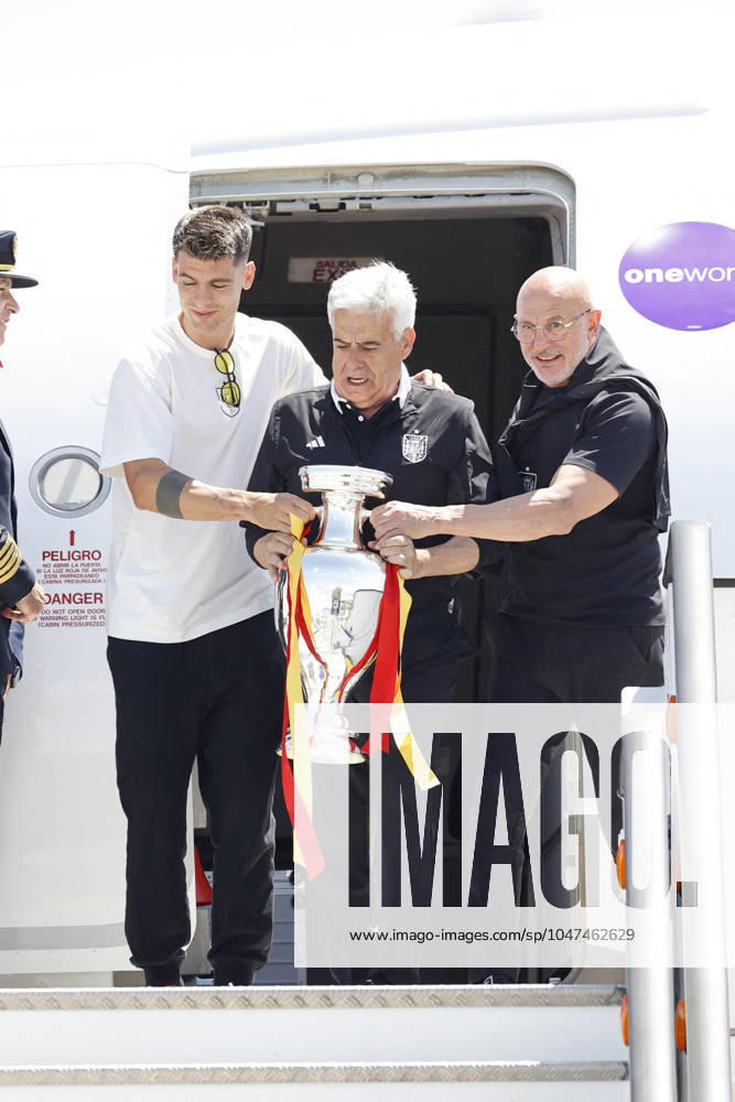 Euro 2024 Winner Spanish Team Arriving At Madrid Airport The captain of the Spanish national soccer team, Alvaro Morata, the president of the Royal Spanish Football Federation, Pedro Rocha, and the coach of the Spanish national soccer team, Luis de la Fuente, on their arrival at the airport, July 15, 2024, in Madrid, Spain. Photo by Antonio Gutiérrez Europa Press ABACAPRESS.COM Madrid Spain