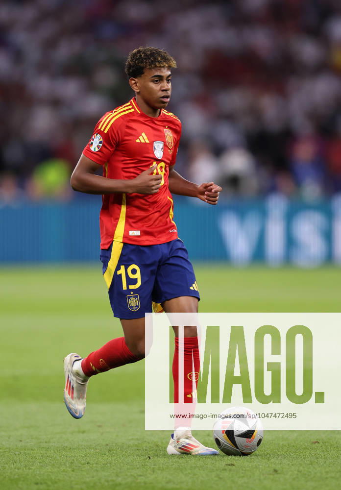 Berlin, Germany, 14th July 2024. Lamine Yamal of Spain during the UEFA European Championships final match at Olympiastadion, Berlin. Picture credit should read: David Klein Sportimage . SPI-3228-0210