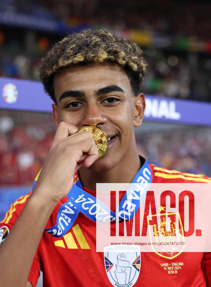 Berlin, Germany, 14th July 2024. Lamine Yamal of Spain during the UEFA European Championships final match at Olympiastadion, Berlin. Picture credit should read: David Klein Sportimage . SPI-3228-0235