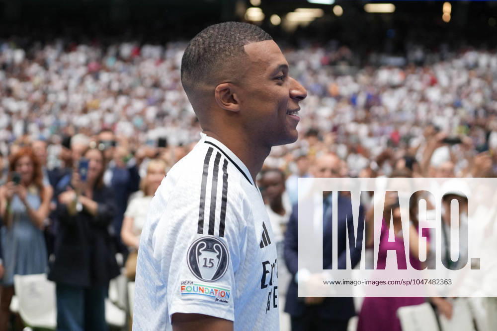 Presentation Kylian Mbappe In Real Madrid - Spain Kylian Mbappé during his presentation as a new player of Real Madrid CF on 16 July 2024 at Santiago Bernabeu stadium in Madrid, Spain - Photo Laurent Lairys ABACAPRESS.COM Madrid Spain