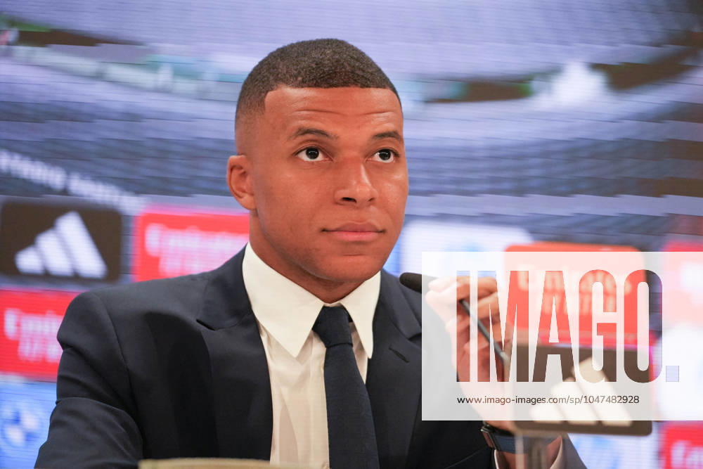 Presentation Kylian Mbappe In Real Madrid - Spain Kylian Mbappé during his presentation as a new player of Real Madrid CF at Santiago Bernabeu stadium in Madrid, Spain, on July 16, 2024. Photo by Laurent Lairys ABACAPRESS.COM Madrid Spain
