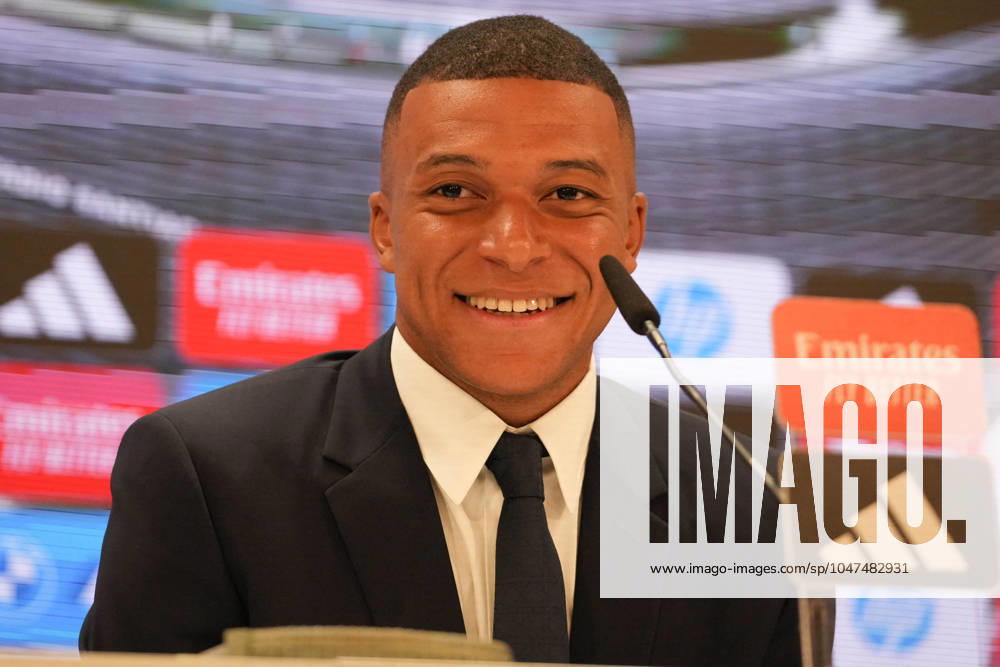 Presentation Kylian Mbappe In Real Madrid - Spain Kylian Mbappé during his presentation as a new player of Real Madrid CF at Santiago Bernabeu stadium in Madrid, Spain, on July 16, 2024. Photo by Laurent Lairys ABACAPRESS.COM Madrid Spain