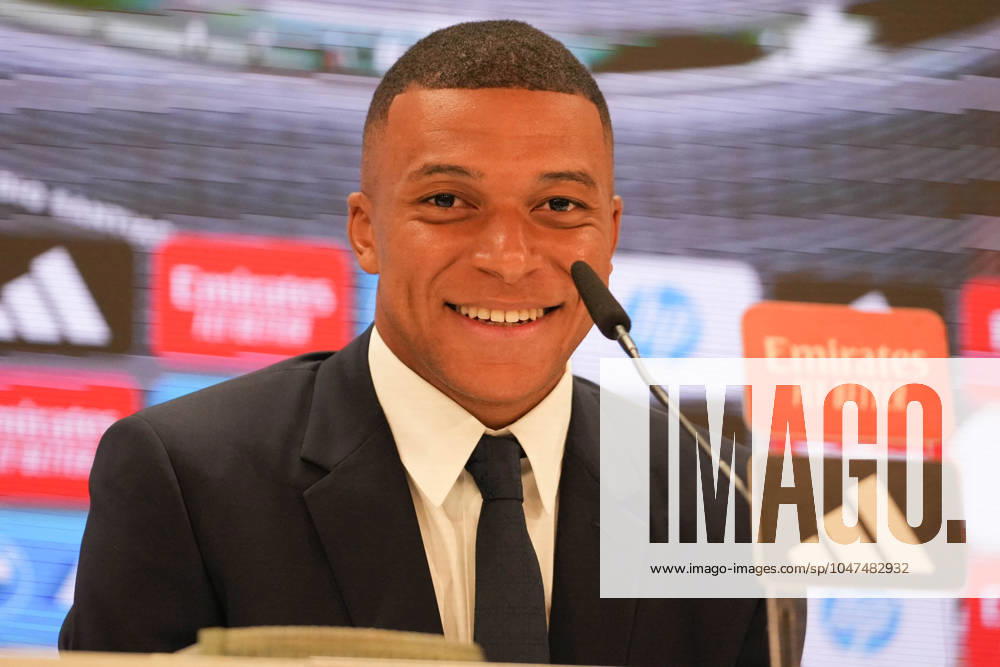 Presentation Kylian Mbappe In Real Madrid - Spain Kylian Mbappé during his presentation as a new player of Real Madrid CF at Santiago Bernabeu stadium in Madrid, Spain, on July 16, 2024. Photo by Laurent Lairys ABACAPRESS.COM Madrid Spain