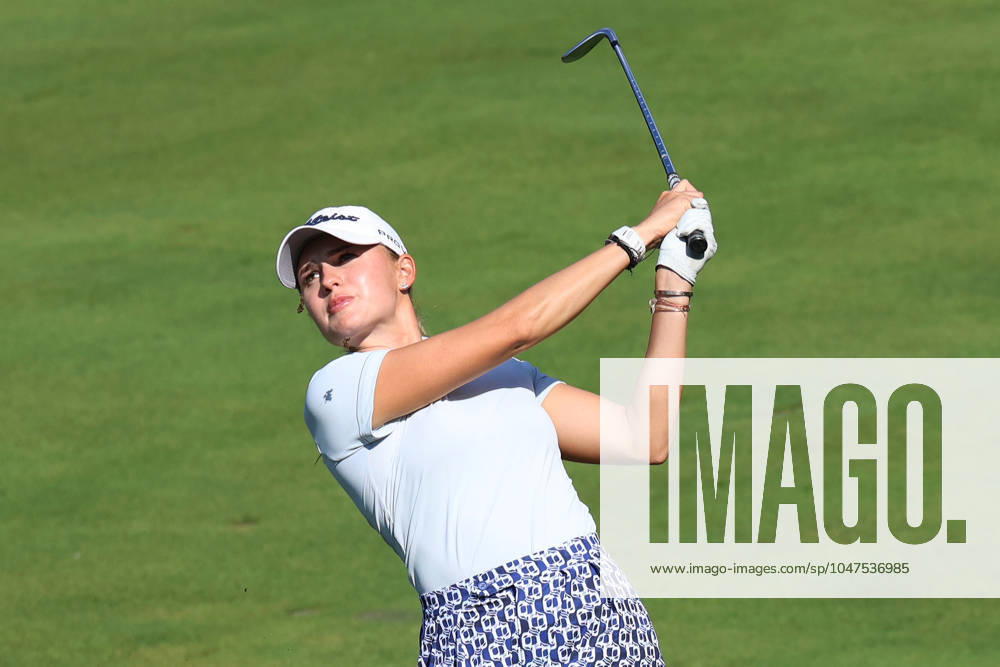 SYLVANIA, OH - JULY 18: LPGA, Golf Damen golfer Nataliya Guseva hits her approach shot on the 18th hole during the first round of the 2024 Dana Open on July 18, 2024, at Highland Meadows Golf Club in Sylvania, Ohio. (Photo by Brian Spurlock Icon Sportswire) GOLF: JUL 18 LPGA Dana Open Icon2407181