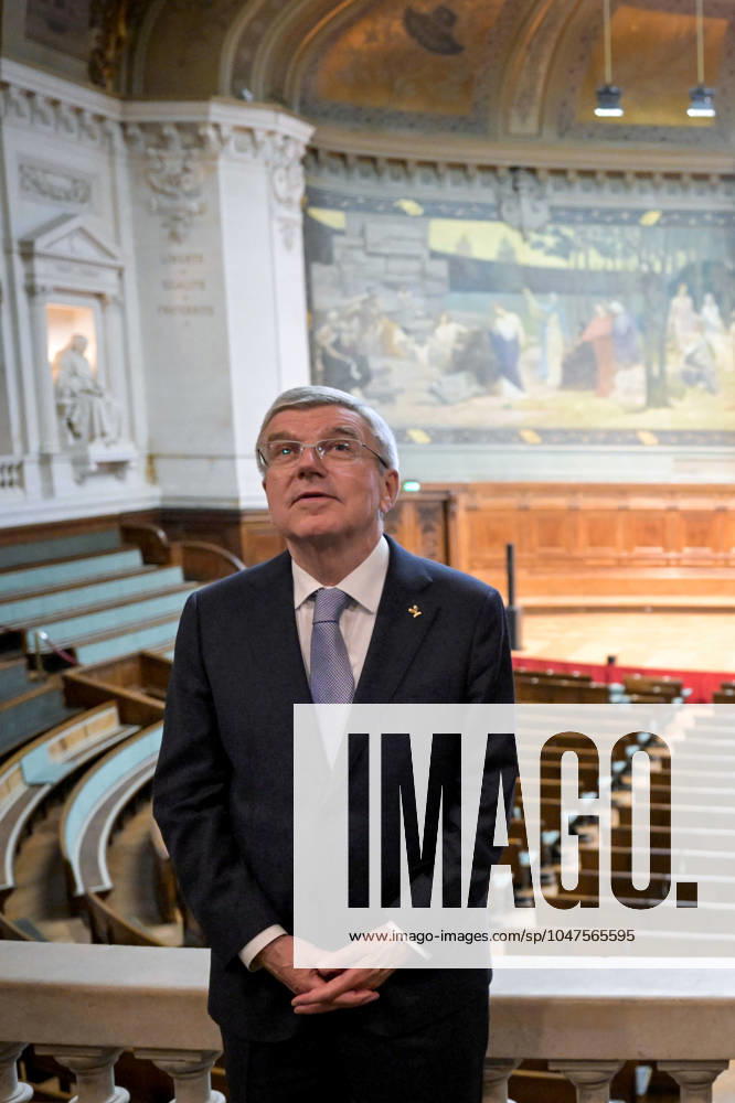 (240720) -- PARIS, July 20, 2024 -- International Olympic Committee (IOC) President Thomas Bach visits the Grand Amphitheatre at the Sorbonne University in Paris, France, July 19, 2024. ( AFP Pool via Xinhua) (SP)FRANCE-PARIS-SORBONNE UNIVERSITY Olympic Games, Olympische Spiele, Olympia, OS IOC-BACH BertrandxGuay
