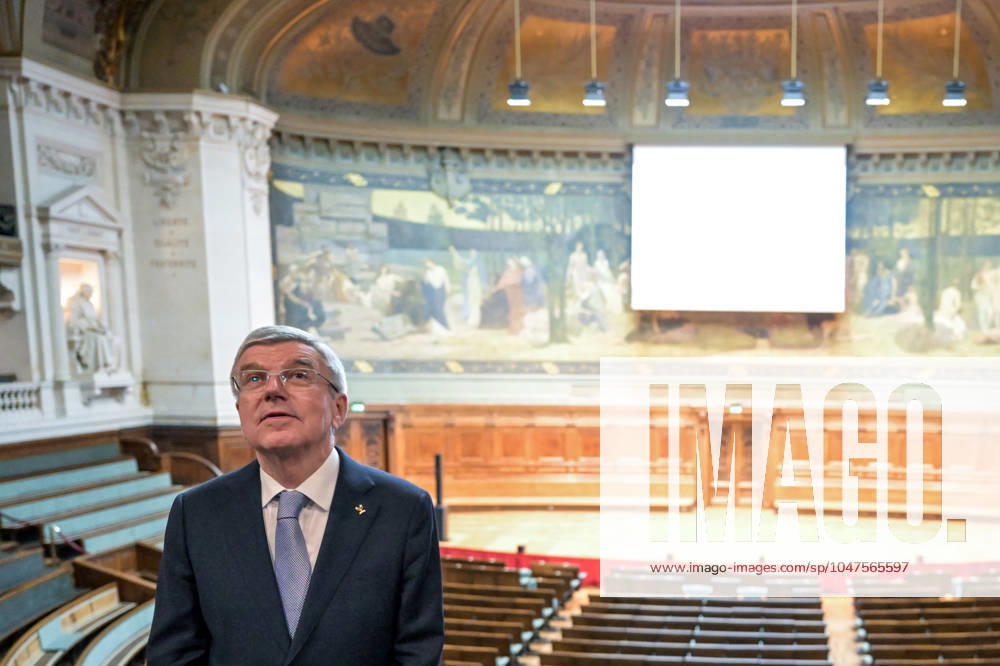 (240720) -- PARIS, July 20, 2024 -- International Olympic Committee (IOC) President Thomas Bach visits the Grand Amphitheatre at the Sorbonne University in Paris, France, July 19, 2024. ( AFP Pool via Xinhua) (SP)FRANCE-PARIS-SORBONNE UNIVERSITY Olympic Games, Olympische Spiele, Olympia, OS IOC-BACH BertrandxGuay