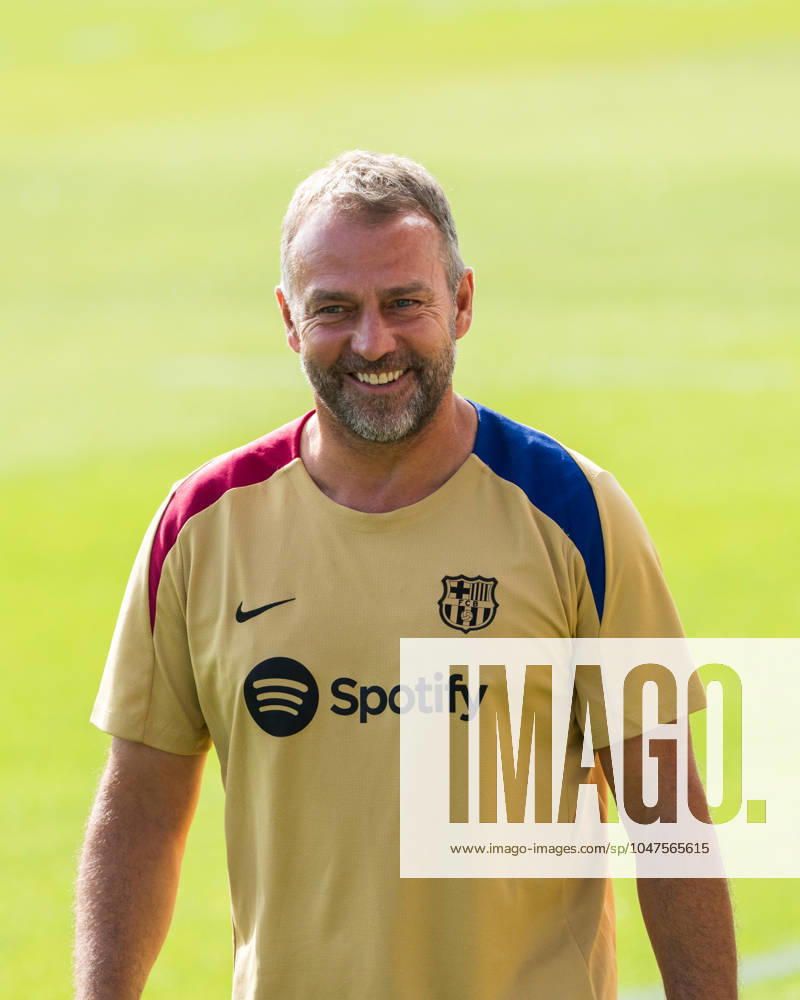 (240720) -- BARCELONA, July 20, 2024 -- FC Barcelona, Barca s head coach Hansi Flick attends a training session at the Joan Gamper training ground, near Barcelona, Spain, on July 19, 2024. (Photo by Xinhua) (SP)SPAIN-BARCELONA-FOOTBALL-TRAINING SESSION Joanxgosa