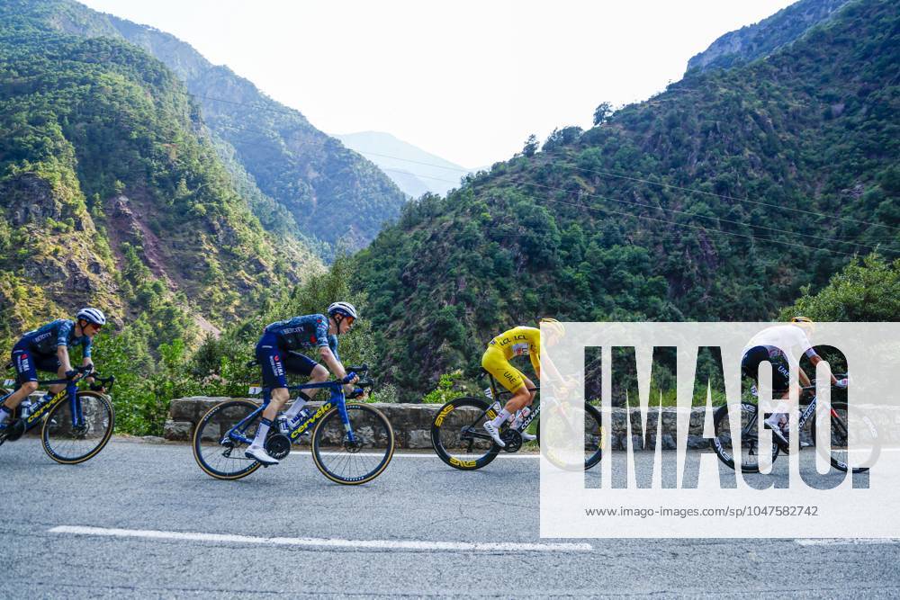 Tour de France 2024 - Stage 20 COL DE LA COUILLOLE, FRANCE - JULY 20 : Vingegaard Jonas (DEN) of Team Visma Lease a Bike, Pogacar Tadej (SVN) of UAE Team Emirates in action during stage 20 of the 111th edition of the Tour de France 2024 cycling race, a stage of 132,8 kms with start in Nice and finish in Col de la Couillole on July 20, 2024 in Col de la Couillole, France, 20 07 2024 Col de la Couillole France