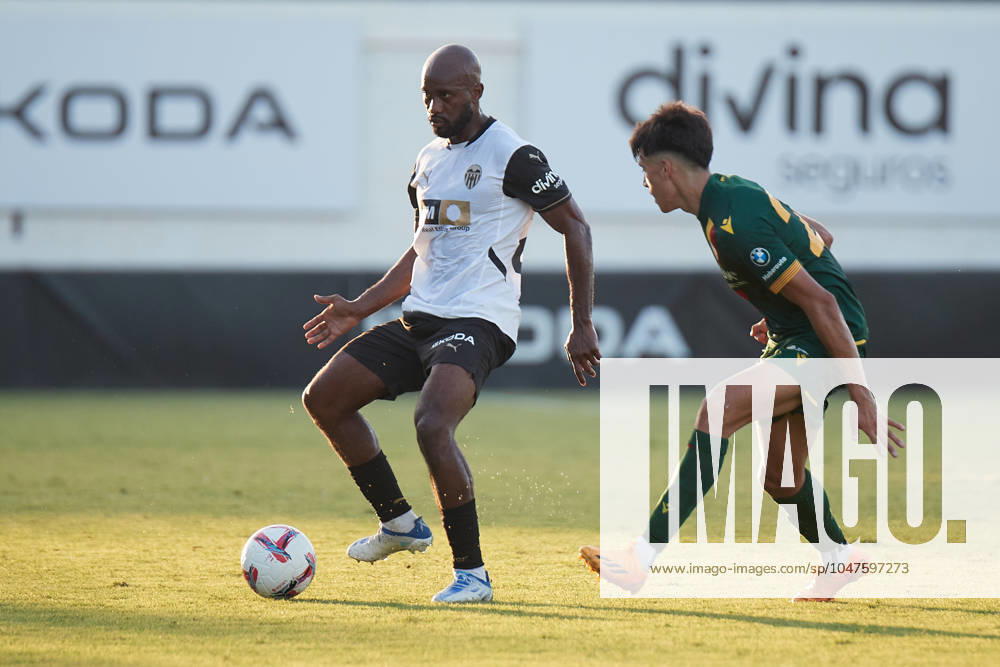 Pre-Season Friendly Match, Valencia CF v CD Castellon VALENCIA, SPAIN - JULY 20: Dimitri Foulquier Right-Back of Valencia CF competes for the ball during the pre-season friendly match between Valencia CF and CD Castellon at Ciutat Esportiva Antonio Puchades on July 20, 2024 in Valencia, Spain. (Photo by Jose Torres Photo Players Images Magara Press) Valencia Ciutat Esportiva Antonio Puchades Valencia Spain