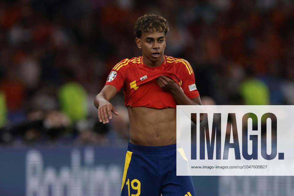 Berlin, Germany, 14th July 2024. Lamine Yamal of Spain reacts during the UEFA European Championships final match at Olympiastadion, Berlin. Picture: Jonathan Moscrop Sportimage . SPI-3226-0257