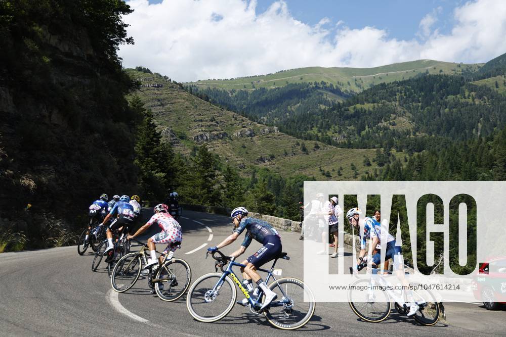 Tour de France 2024 - Stage 20 COL DE LA COUILLOLE, FRANCE - JULY 20 : Carapaz Richard (ECU) of EF Education - EasyPost, Kelderman Wilco (NED) of Team Visma Lease a Bike during stage 20 of the 111th edition of the Tour de France 2024 cycling race, a stage of 132,8 kms with start in Nice and finish in Col de la Couillole on July 20, 2024 in Col de la Couillole, France, 20 07 2024 Col de la Couillole France