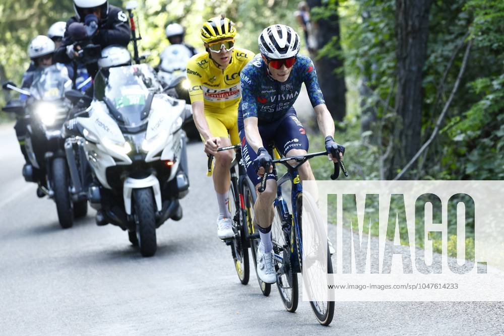 Tour de France 2024 - Stage 20 COL DE LA COUILLOLE, FRANCE - JULY 20 : Vingegaard Hansen Jonas (DEN) of Team Visma Lease a Bike, Pogacar Tadej (SVN) of UAE Team Emirates during stage 20 of the 111th edition of the Tour de France 2024 cycling race, a stage of 132,8 kms with start in Nice and finish in Col de la Couillole on July 20, 2024 in Col de la Couillole, France, 20 07 2024 Col de la Couillole France