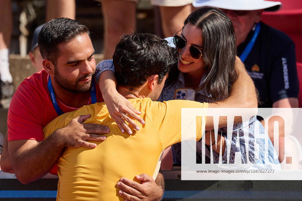 BASTAD, SWEDEN 20240721 Nuno Borges, Portugal celebrates with his family after the final against Rafael Nadal, Spain during the Nordea Open tennis tournament in Bastad BASTAD SWEDEN Tennis