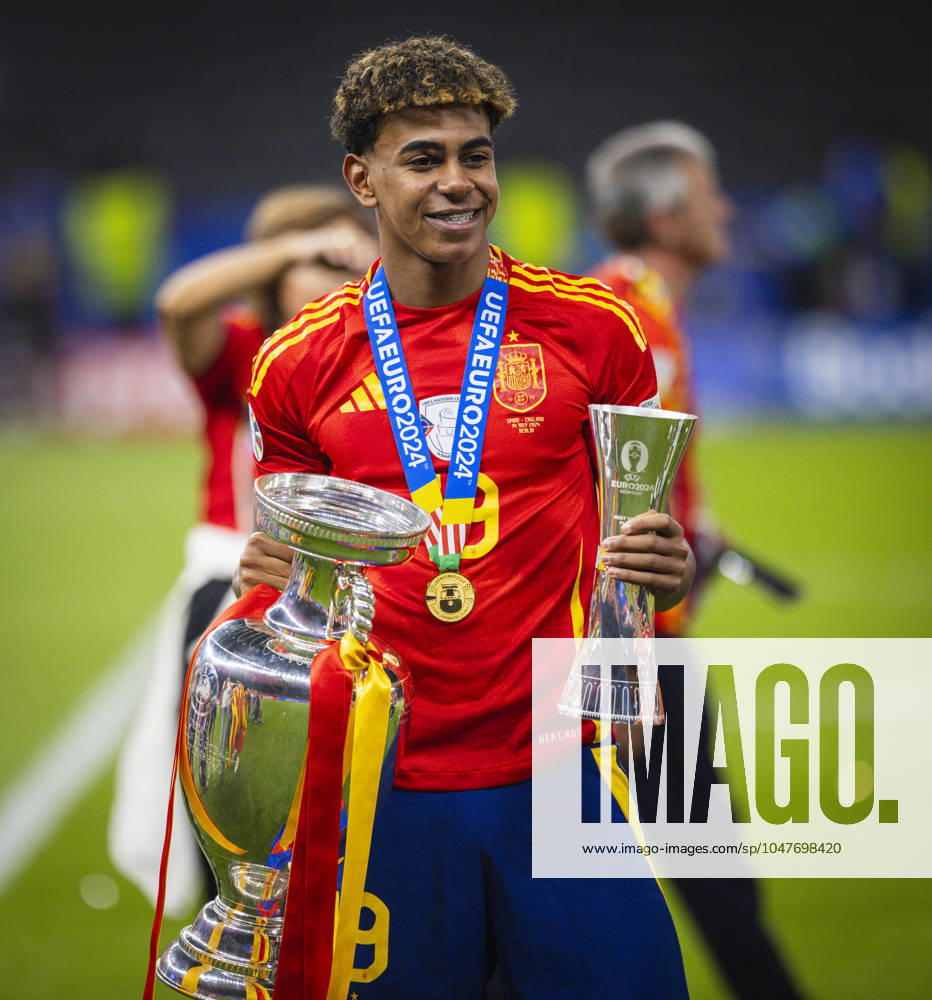 Berlin, Germany 14th Jul 2024 Lamine Yamal ESP Spain England Spain England 14 07 2024
