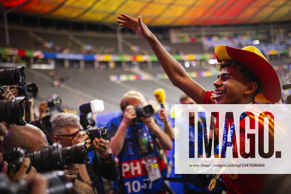Berlin, Germany 14th Jul 2024 Lamine Yamal ESP Spain England Spain England 14 07 2024