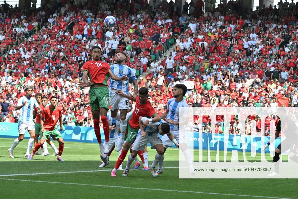 Nicolas Otamendi (Argentine) vs Amir Richardson (Maroc), Mens football, Argentina vs Morocco , Men s preliminary round during the Olympic Games, Olympische Spiele, Olympia, OS Paris 2024 JO 2024 : FOOTBALL - Argentine vs Maroc - Jeux Olympiques 2024 - Paris2024 - Saint-Etienne - 24 07 2024 DPPI Panoramic