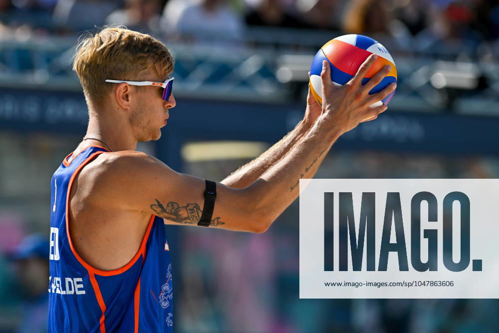 Olympic Games Beach Volleyball Paris 28 07 2024 Preliminary round, men, NED vs ITA, Steven Van De Velde