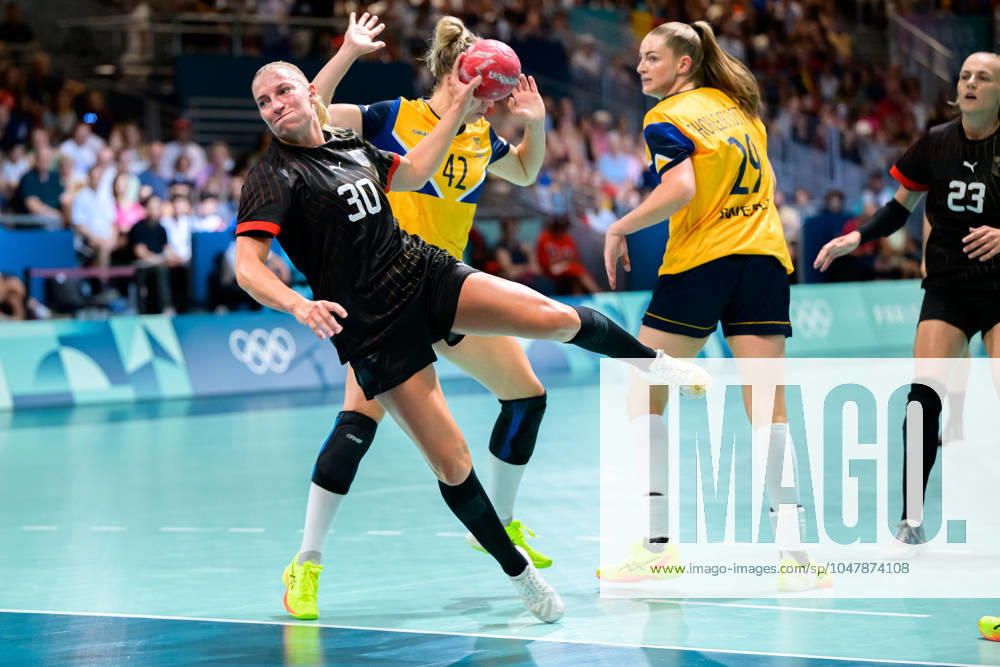 Paris, France Handball Women Preliminary Round Group A Sweden Germany Jenny Behrend Germany Paris South Paris Arena 6 France