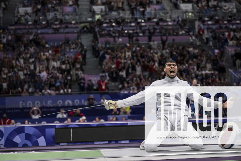 KW30 Paris 2024 - Fencing - Yannick Borel Celebrates Victory In Quarter Finals Yannick Borel celebrates after winning against Maseru Yamada in the men’s epee individual quarter final bout during the Paris 2024 Olympic Games, Olympische Spiele, Olympia, OS at the Grand Palais in Paris, on July 28, 2024. Photo by Eliot Blondet ABACAPRESS.COM Paris France