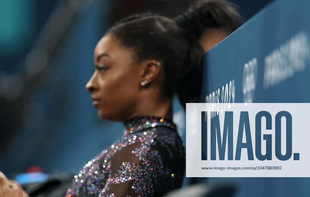 (240728) -- PARIS, July 28, 2024 -- Simone Biles of the United States is pictured before the artistic gymnastics women s qualification match during the Paris 2024 Olympic Games, Olympische Spiele, Olympia, OS at Bercy Arena in Paris, France, July 28, 2024. Cao Can) (PARIS2024)FRANCE-PARIS-OLY-ARTISTIC GYMNASTICS CaoCan