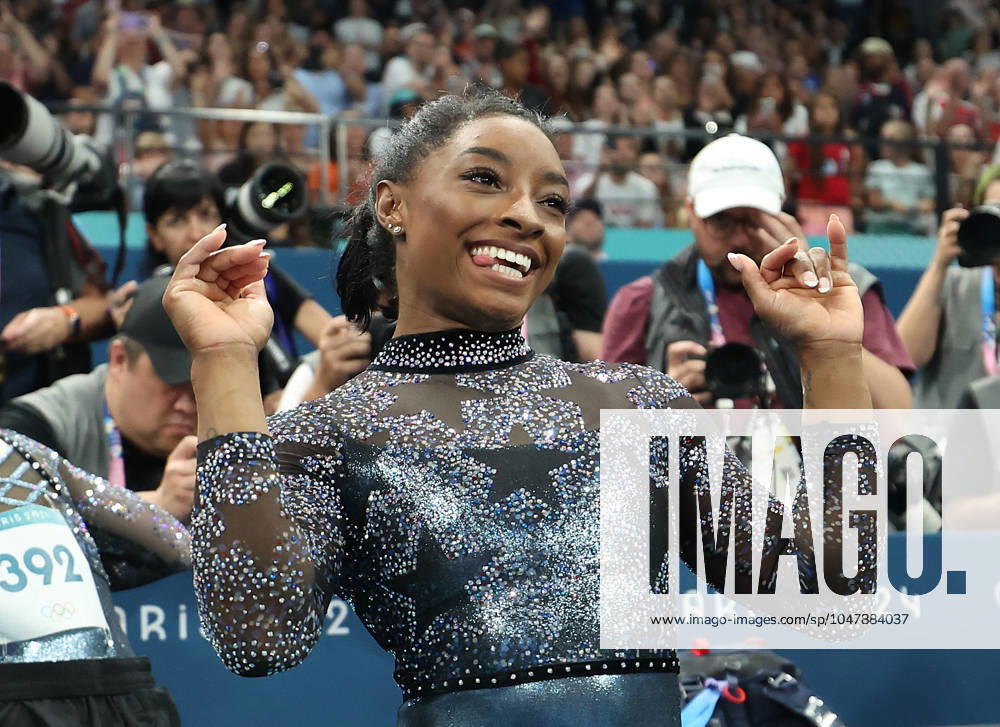 (240728) -- PARIS, July 28, 2024 -- Simone Biles of the United States celebrates after the artistic gymnastics women s qualification match during the Paris 2024 Olympic Games, Olympische Spiele, Olympia, OS at Bercy Arena in Paris, France, July 28, 2024. Cao Can) (PARIS2024)FRANCE-PARIS-OLY-ARTISTIC GYMNASTICS CaoCan