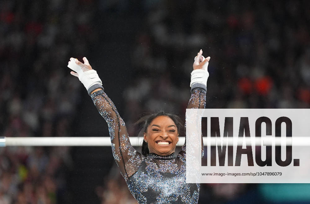 July 28 2024: Simone Biles (United States of America) competes during the uneven bars at Bercy Arena, Paris, France. CSM. Paris France - ZUMAc04_ 20240728_zma_c04_207