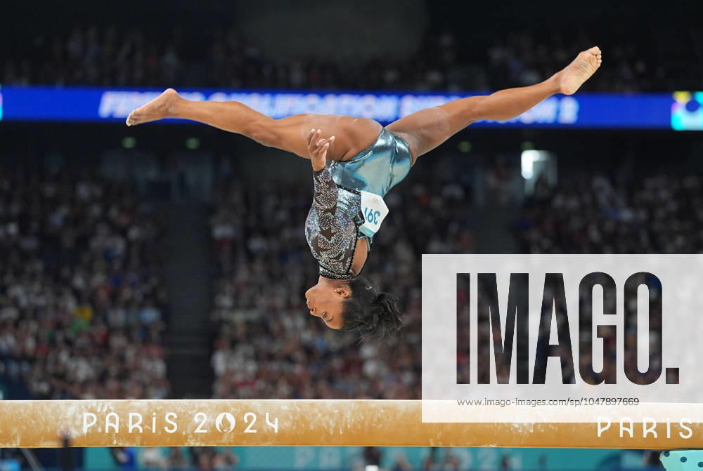 July 28 2024: Simone Biles (United States of America) competes during the balance beam at Bercy Arena, Paris, France. CSM. Paris France - ZUMAc04_ 20240728_zma_c04_066