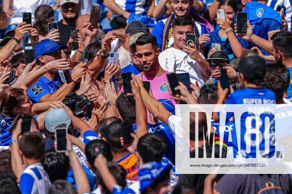 Club friendlies FC Porto vs Al-Nassr FC Porto, Portugal, July 28th, 2024, Club friendlies FC Porto vs Al-Nassr FC, at the Estadio do Dragao, Diego Costa, playing for FC Porto, photography by @guelbergoes @odysseyimg, Porto Portugal